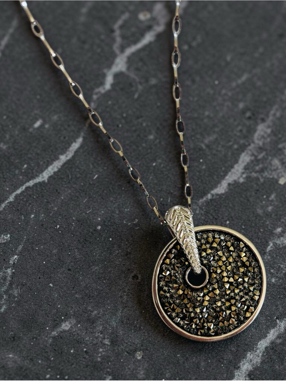 Touchstone Swarovski Pendant Necklace 24” silver chain - Women Jewelry - Picture 1 of 7